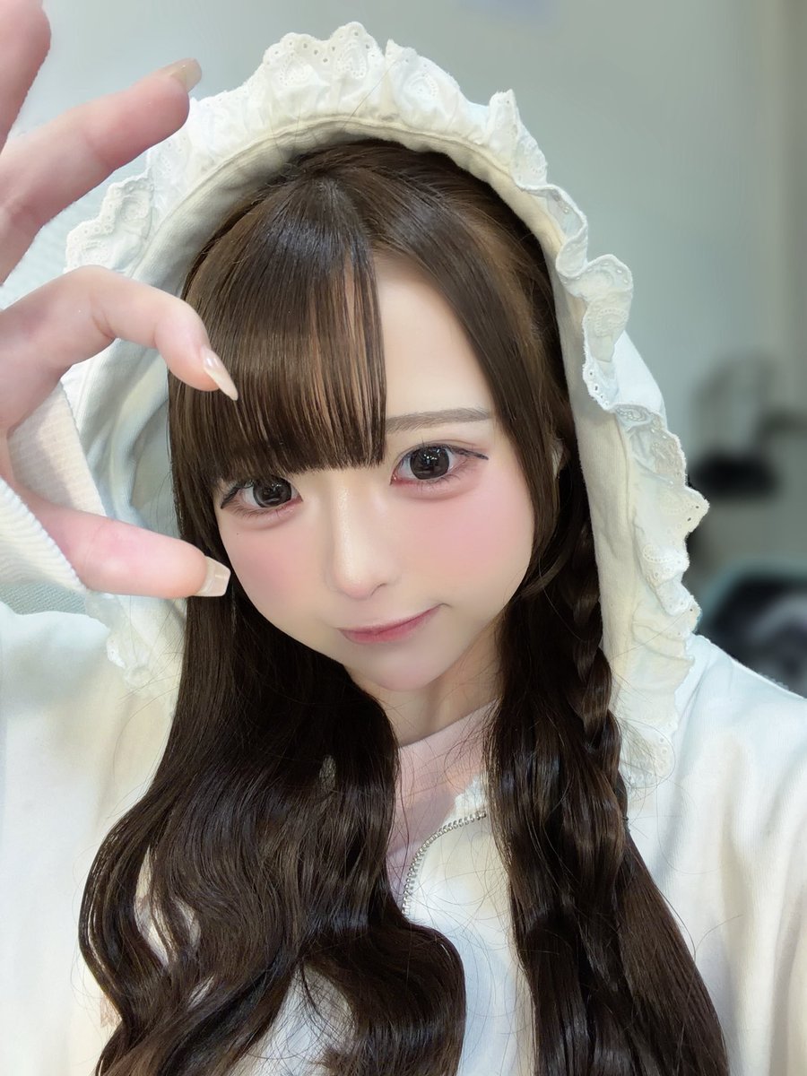 小晴のか【MEGAFON】 tweet media