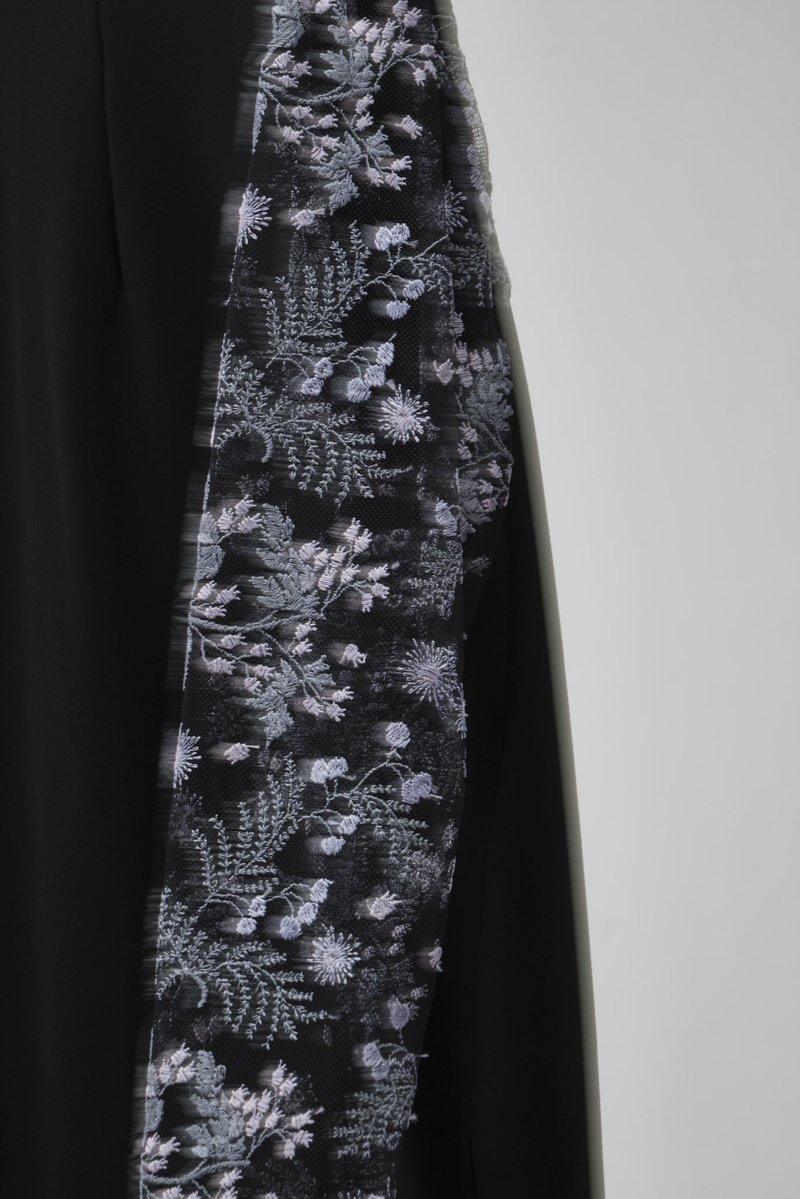 STUDIOUS_JP's tweet image. MameKurogouchi 

レースの透け感に惹かれる
5th delivery発売中、、、

studious.co.jp/shop/mame/r/rm…

#マメ
#マメクロゴウチ 
#mame
#mamekurogouchi