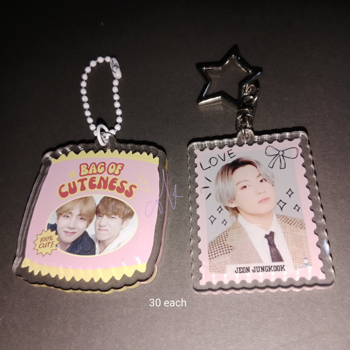slimshadykoo's tweet photo. wts lfb ph 

bts jk taehyung v keyrings and pins 
need funds
🪷 north caloocan 
🪷 jnt/lalamove 
🪷 minimum of 2 keyrings per transaction 
🪷 prices on pics 

reply/dm to mine https://t.co/091dr1fjhU