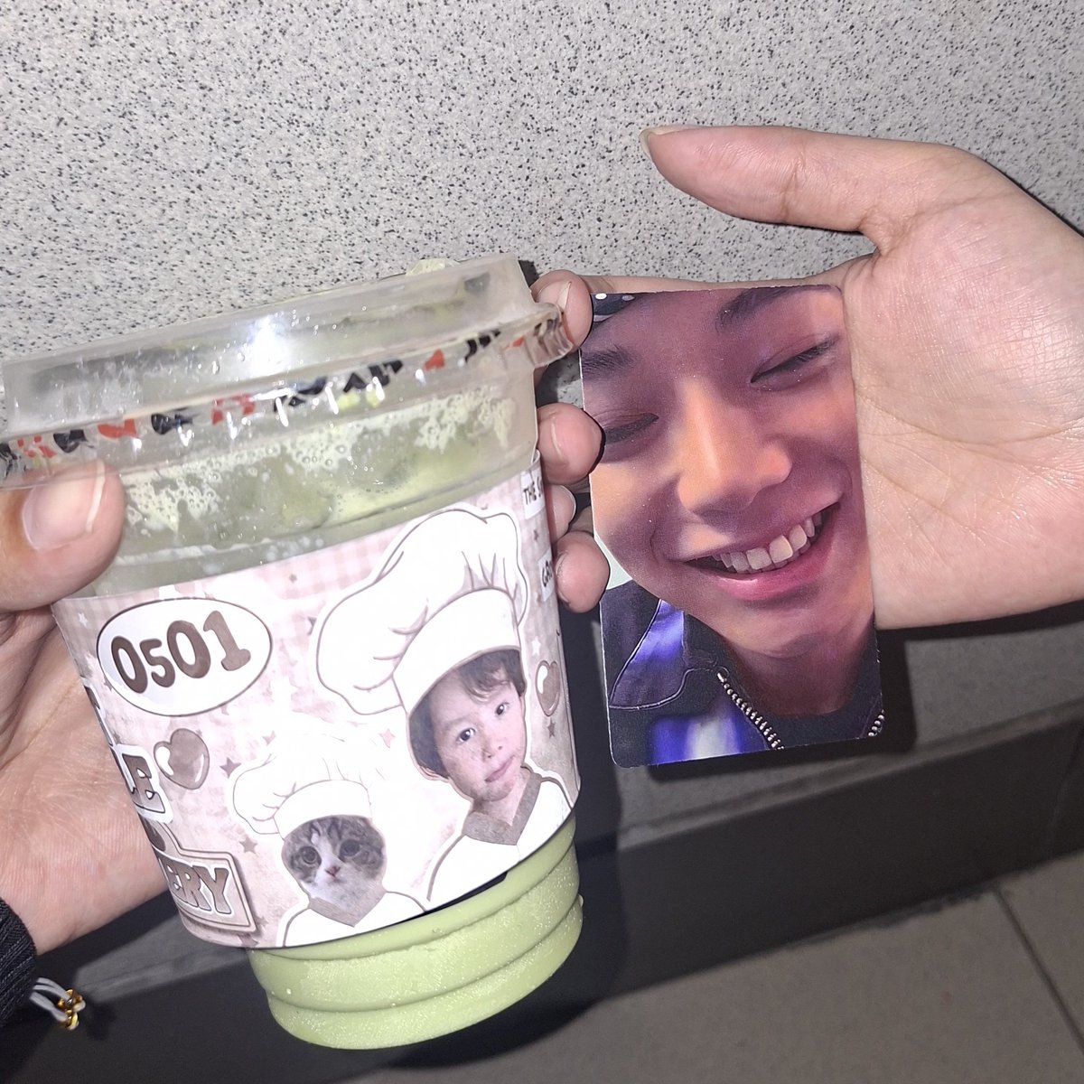 haezeleenut's tweet photo. HAPPY LOUIS DAYYY OMGG🐘😆
thank you kak @Louischewcookie 🫰🏻🤞🏻

ITS LOUIStiful DAY
#HalleLOUISDay #lngshot #LouisDay https://t.co/X593H5CNnG