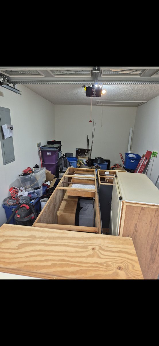 ryanm2987's tweet photo. Finally got around to remodeling my garage last week and now I'm in here installing peg board and wall hooks to organize everything, of course while watching the fights on the TV I mounted out here 🤣 https://t.co/tEDzGg9dtE