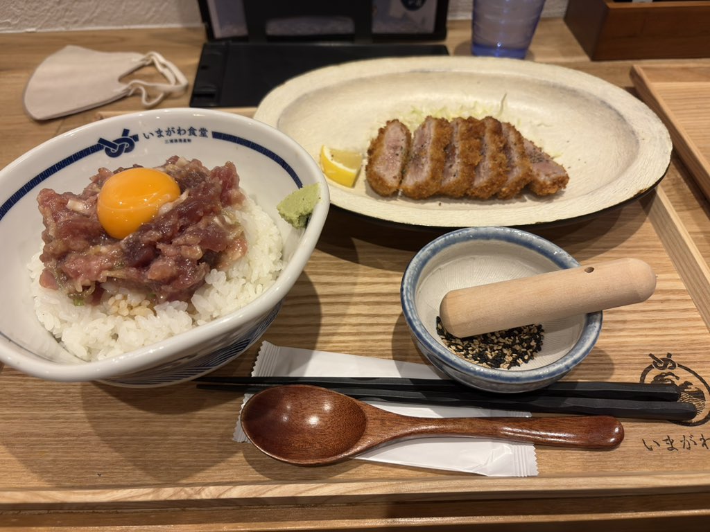 中野ぶるす tweet media