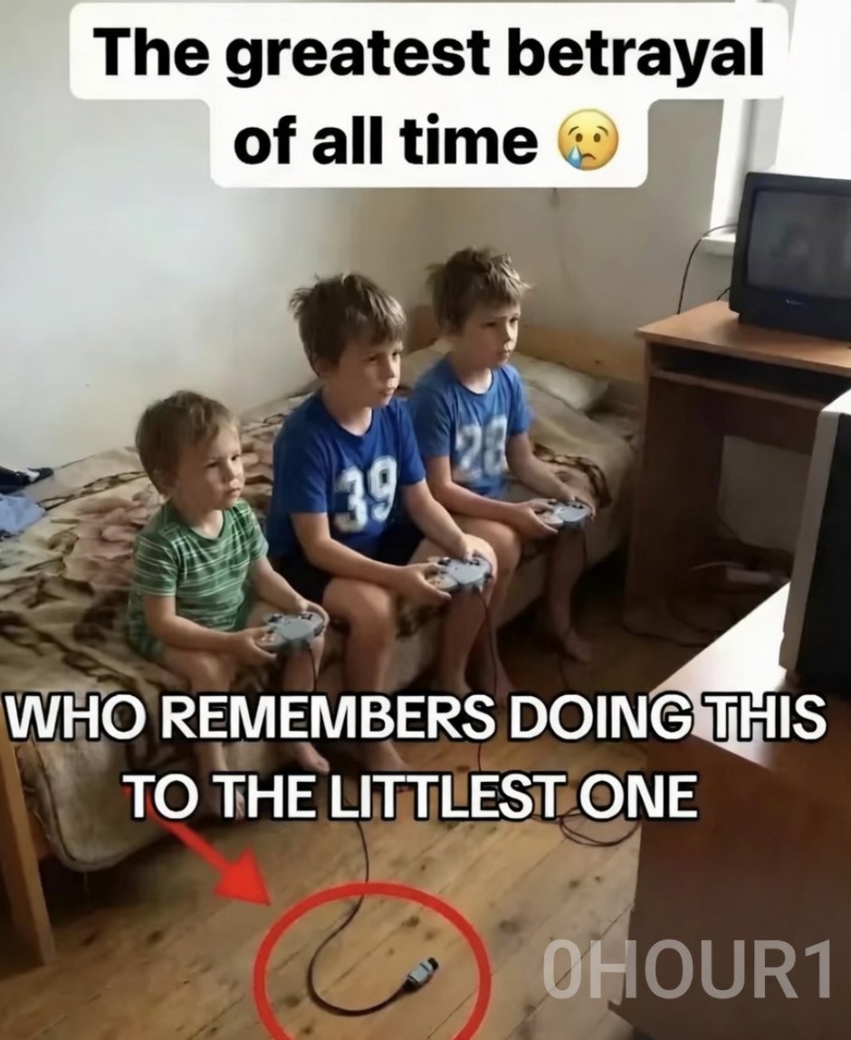 0HOUR1 tweet media