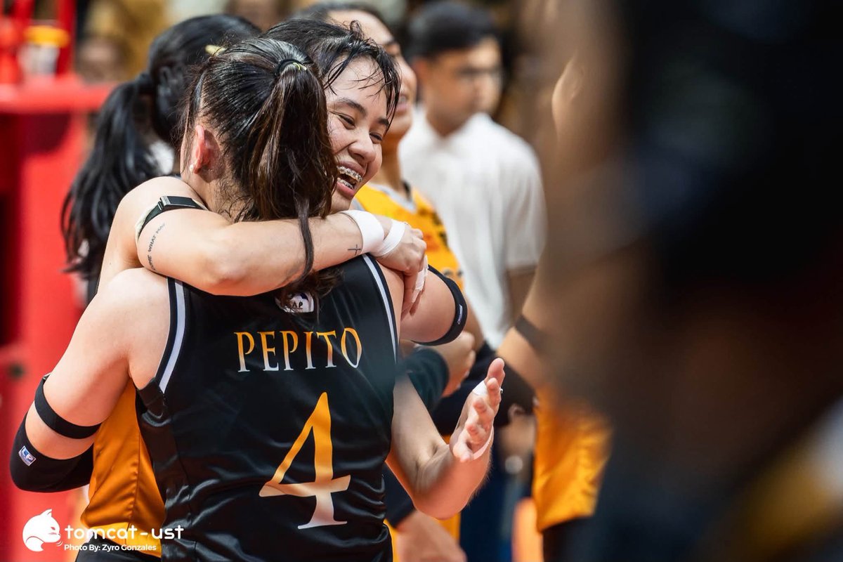espanadapitan's tweet photo. Mas nalungkot akong isipin na baka malungkot si Cassie ngayon knowing how much she loves Det. Hay, these two. ❤️‍🩹 https://t.co/QogVGRBfZz