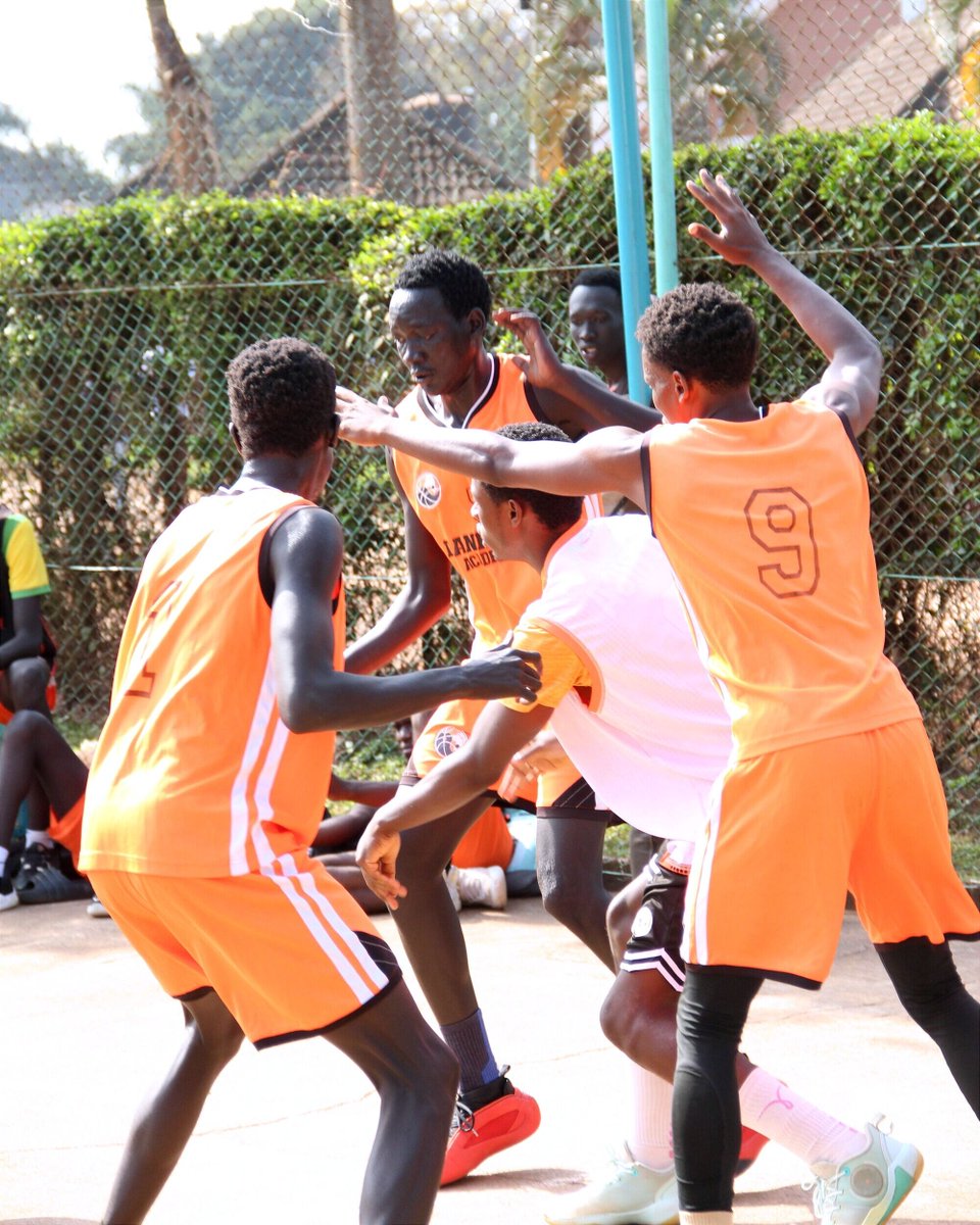 DankindAcademy's tweet image. @DankindAcademy sessions in Kampala, Uganda 🇺🇬 were fun. Highlights are on @We_R_Ballers YouTube and all social media. We make clips to help acquire scholarships and reach out to coaches, schools, teams and agents.
 
#basketball #alkebulan #kampala #uganda #dankindacademy...1