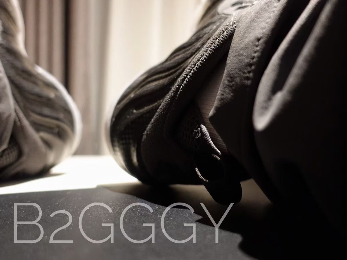 B2gggy tweet media