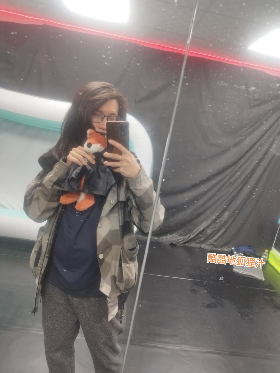 Water tweet media