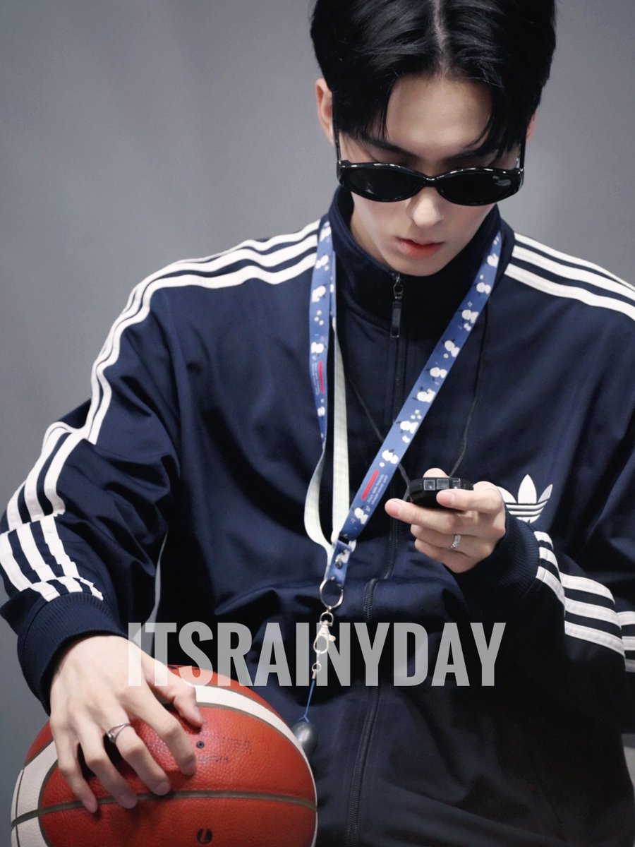 260502

#XdinaryHeroes #엑스디너리히어로즈 
#오드 #Ode #오승민