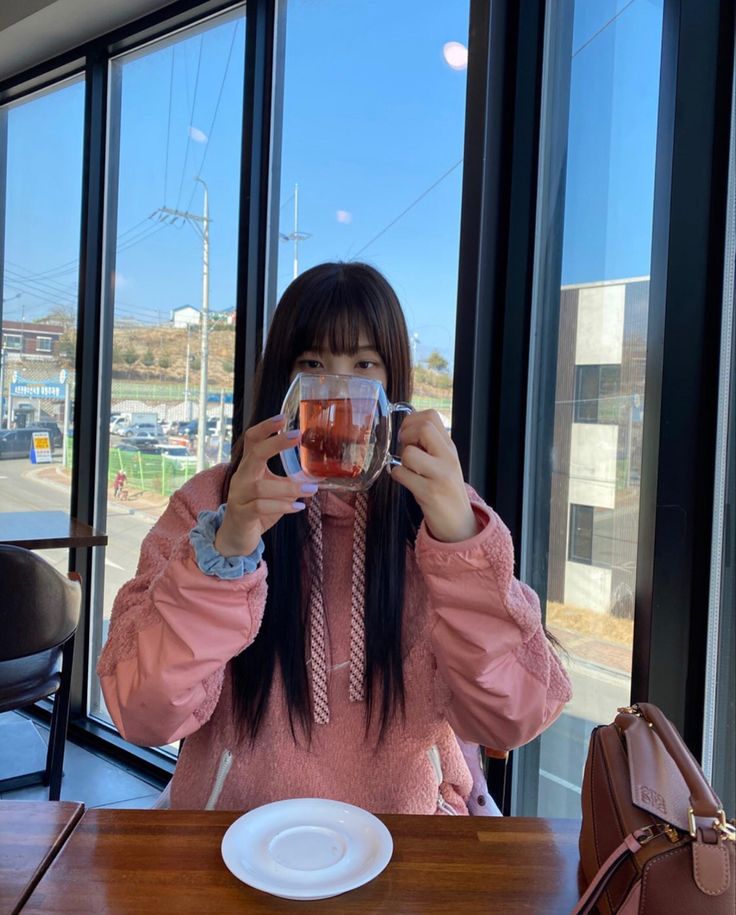 C27155262Camila's tweet image. I MISS YOU #JOY 
Welcome back Joy idol singer actress 
 #조이 #RedVelvet #박수영
#ParkSooyoung @RVsmtown