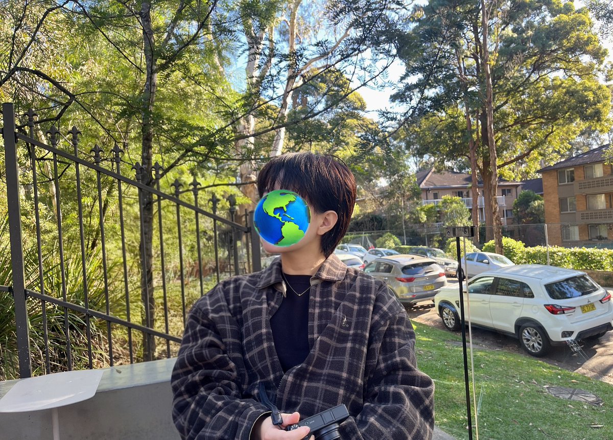 고요 tweet media