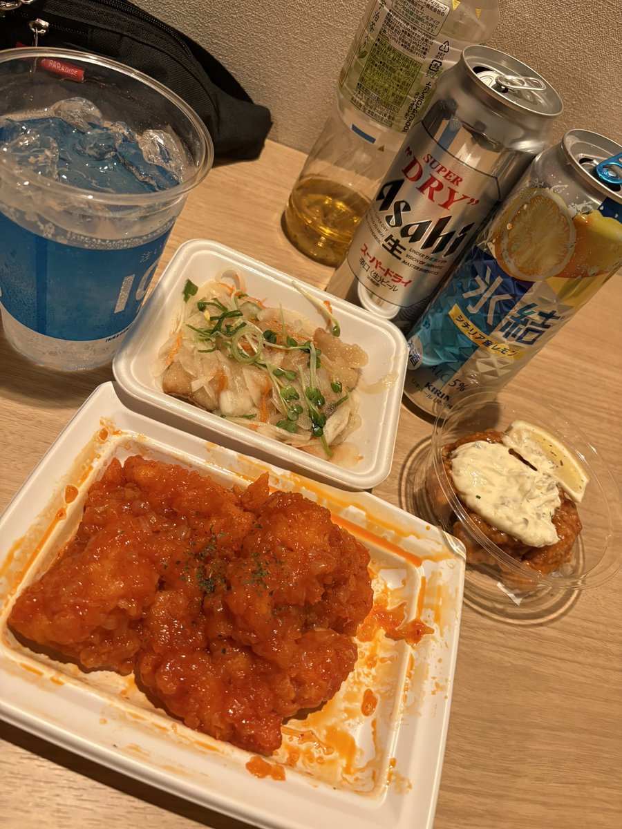 カサ tweet media
