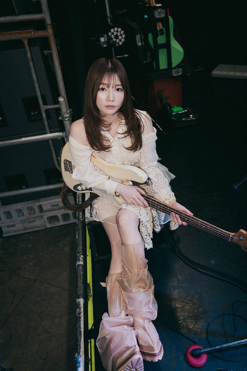 【詳細】山内あいな  Silent Siren コラボワンピース 山内あいな(SILENT SIREN Ba.) (@aina0703) / Posts / X