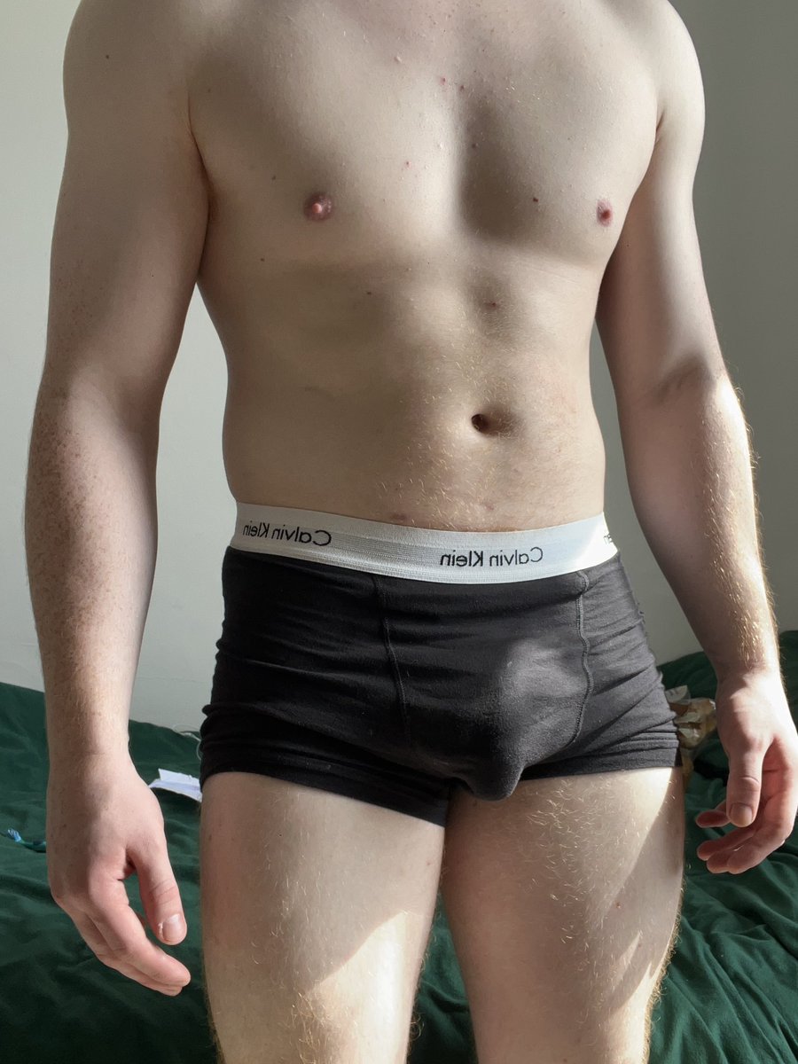 I want my abs to be gone by the summer

patreon.com/TheeJock?utm_c…