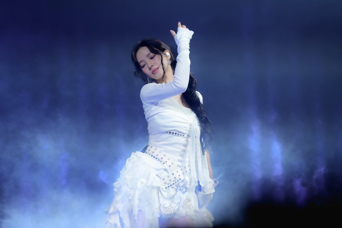knightblue0411's tweet photo. 20260308 aespa Karina
aespa Live Tour SYNK : aeXIS LINE in Macau Day2

#KARINA #지민
#aespa #에스파 
#카리나 #유지민 #エスパ https://t.co/wUK7GzIHFN