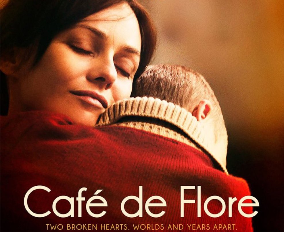 حقيقةً ليس من السهل التعامل مع Café de Flore كفيلم تقليدي بل هو أقرب إلى مقطوعة موسيقية طويلة تتكرر فيها الثيمات تتغير طبقاتها وتتصاعد عاطفيًا دون أن تصل إلى ذروة واضحة إنه عمل يُبنى على الإحساس أكثر مما يُبنى على السرد وعلى الذاكرة أكثر مما يُبنى على الحدث ..

هل يمكن للحب