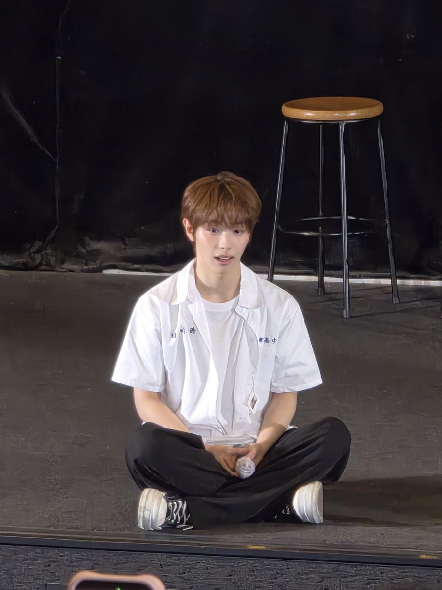 타로 tweet media