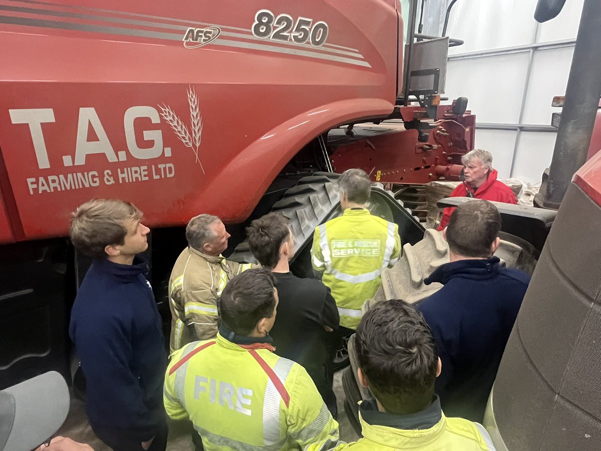GLTechRescue's tweet photo. Day 7-8 GLTR Heavy Rescue Instructors Course.

Agricultural and Rail Rescue, theory, coaching/discussion then practical scenarios to instil best practice. 

Thank you to Tom and family for their expertise and hospitality 👏

@NFCC_FireChiefs 
@_ukro 
@HolmatroUK 
@LincsFireRescue https://t.co/dqTrAh5iul