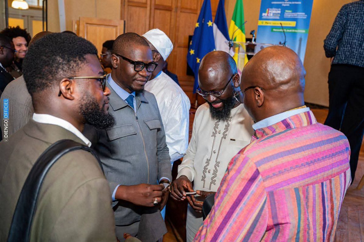 fondsfpt's tweet photo. 3FPT au Forum économique de Paris (29-30 avril 2026) 🇫🇷🇸🇳
Une participation marquée par des échanges stratégiques, des partenariats avec la diaspora et de nouvelles perspectives pour la Vision Sénégal 2050.

https://t.co/DjQybyyKkt

#VisionSenegal2050 #Paris #Diaspora https://t.co/UPJZwNwr0c