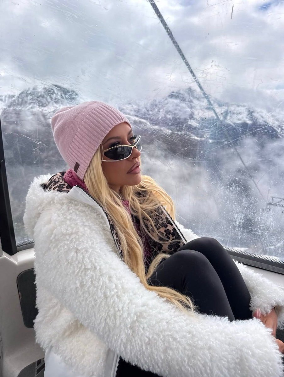 XTINA STYLEZ tweet media