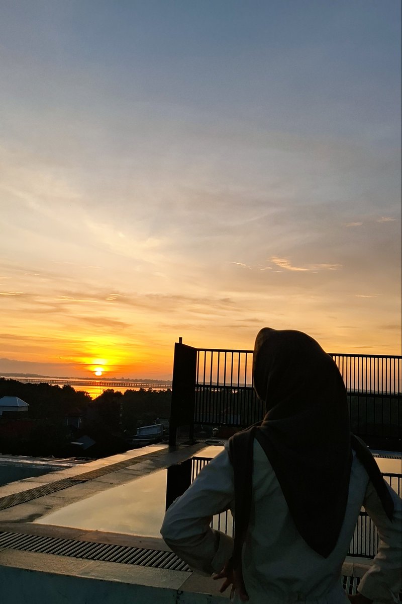 ratihdaaaaa's tweet photo. sunrise di Bali gapernah gagal https://t.co/NE4EsfAKIh