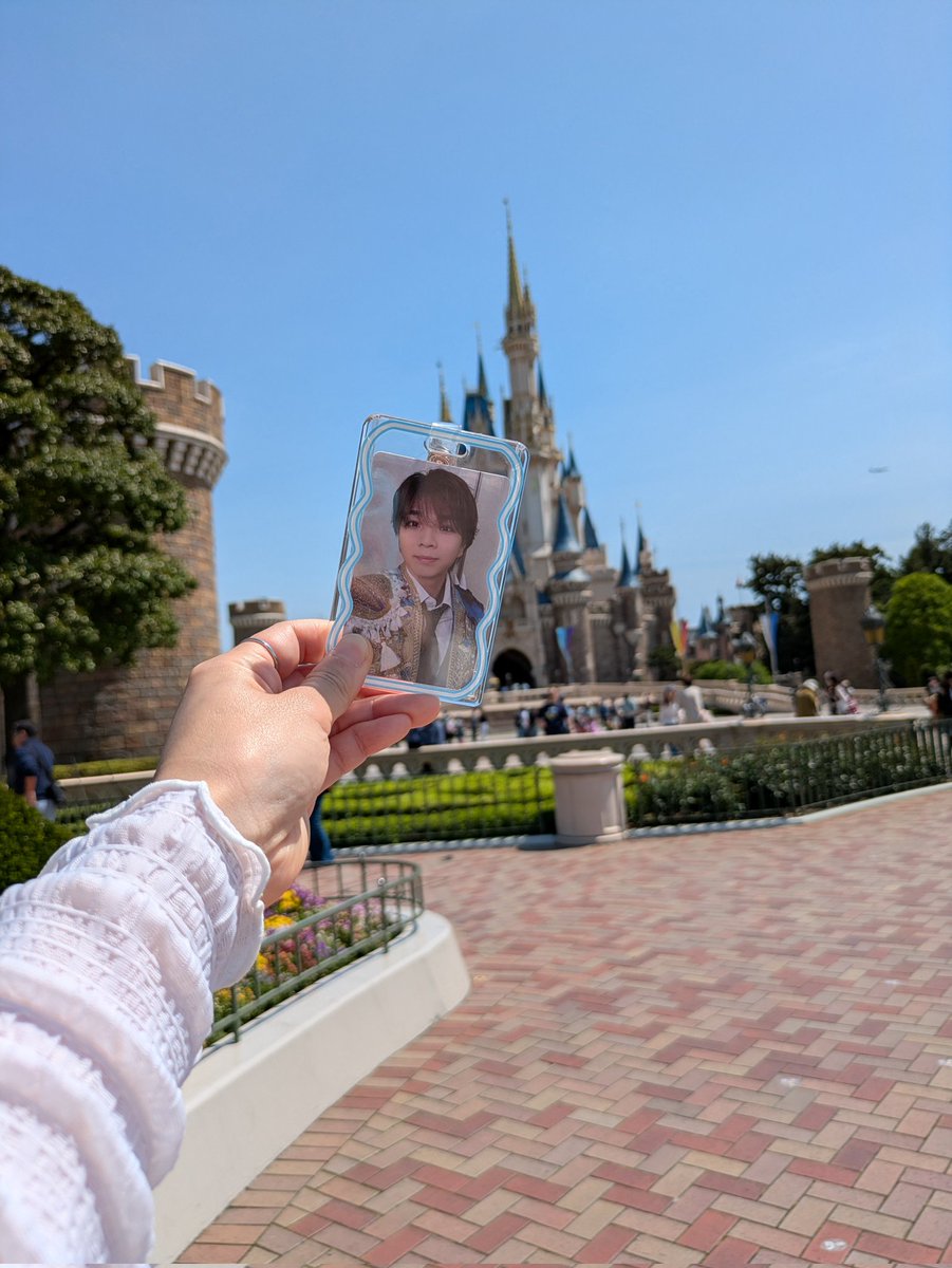 いちに tweet media