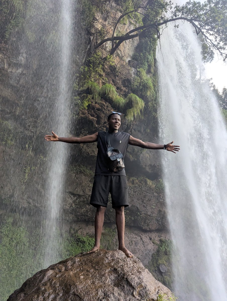 THE TRAVEL GURU 🇺🇬 tweet media