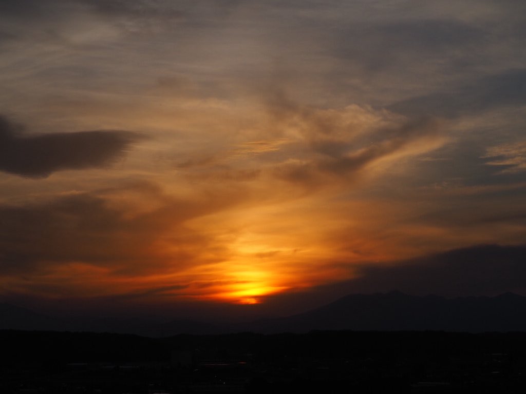 sasayaso's tweet photo. 5月2日土曜日夕方
#旅館ささや荘♨️ #栃木県　#馬頭温泉郷♨️ #那珂川町　#夕焼け温泉♨️ #美人の湯　#日帰り温泉♨️ #立ち寄り湯　#宿泊 https://t.co/f0op7Spd6t