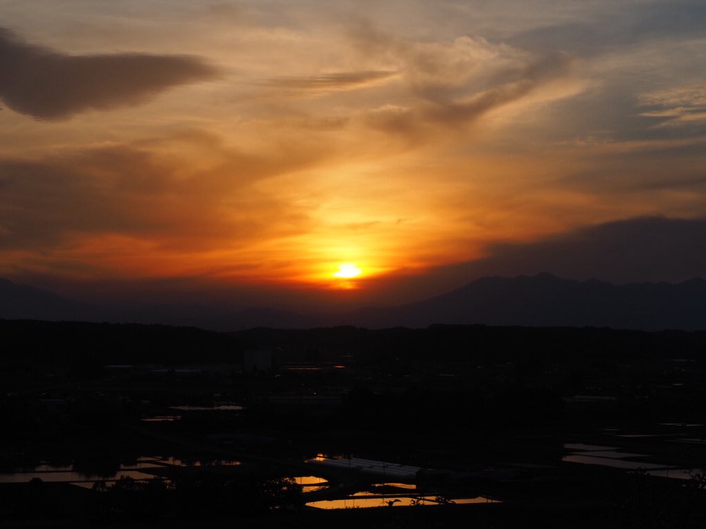 sasayaso's tweet photo. 5月2日土曜日夕方
#旅館ささや荘♨️ #栃木県　#馬頭温泉郷♨️ #那珂川町　#夕焼け温泉♨️ #美人の湯　#日帰り温泉♨️ #立ち寄り湯　#宿泊 https://t.co/f0op7Spd6t