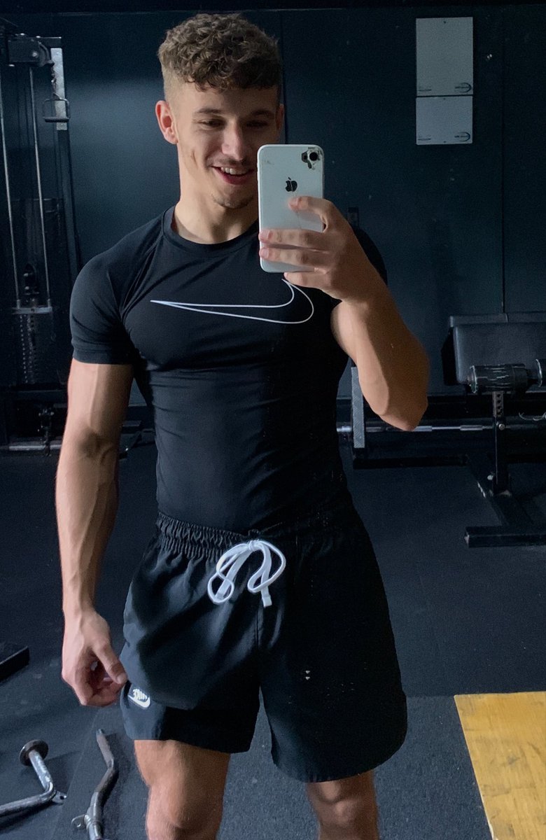 jake j tweet media