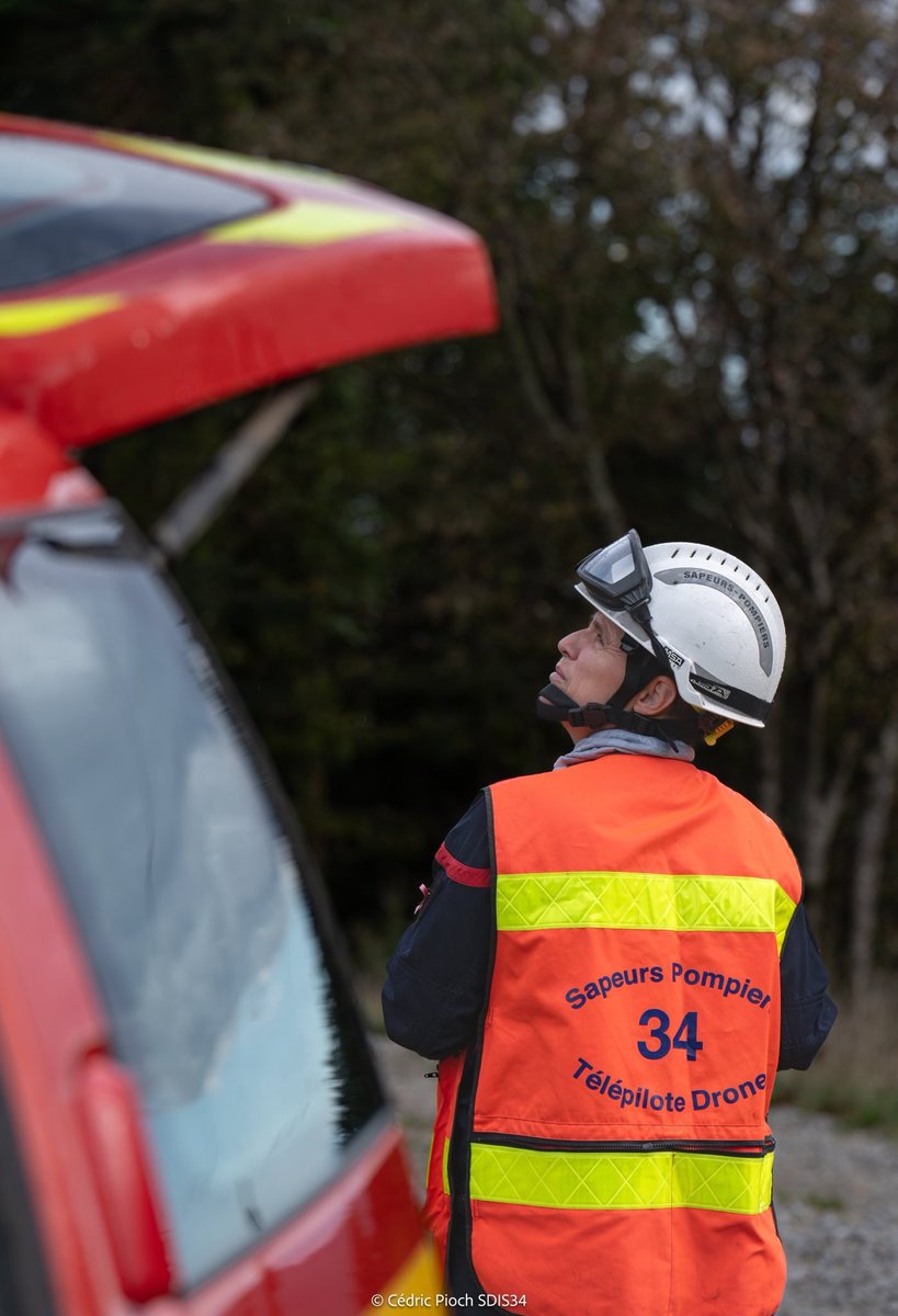 PompiersHerault's tweet image. #InternationalDay|| L’équipe spécialisée #drones du #SDIS de l’#Hérault est composée de 1️⃣7️⃣ télépilotes En 2025 la Cellule de Reconnaissance &amp;amp; d’Investigation Drone #CRID a réalisé 9️⃣2️⃣ missions