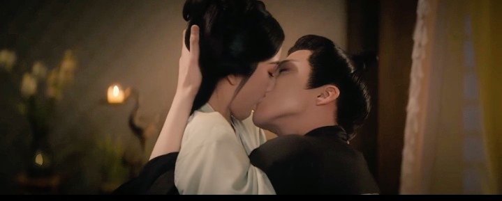 joyandvictoriaT's tweet image. The chemistry is truly CHEMISTRY-ING! 🔥 From slow burns to "can’t keep their hands off each other," these dramas didn't just raise the bar—they broke it. 📈
If you had to crown the **ULTIMATE King of #KDrama/#CDrama Kisses, who is taking the throne? 👑
1️⃣ #ThePrisonerOfBeauty
2️⃣