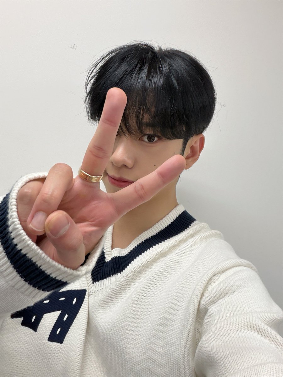 AB6IX JAPAN OFFICIAL tweet media