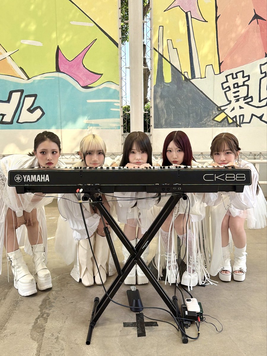 『転生したらスライムだった件 第4期』
ED主題歌「渇望」リリースイベント

@ イオンモール幕張新都心

ありがとうございました！
しましょリリイベ以来の幕張新都心❤️‍🔥
たくさんの方に出会えてとっても嬉しいです！

▶︎ next LIVE 5/4(月)
渇望リリイベ in 吉祥寺パルコ

#CiON #シーオン #ブラドル
