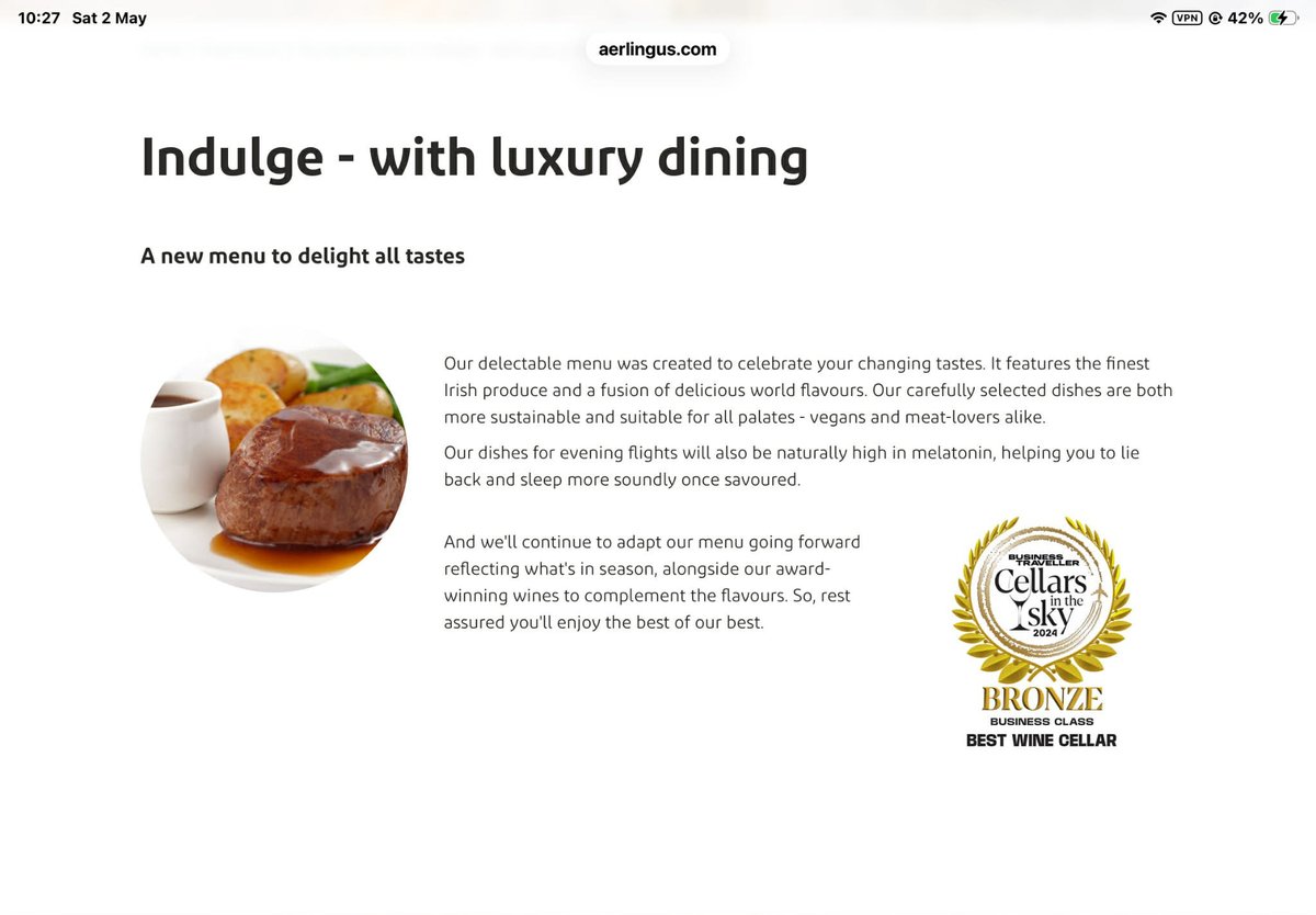 Radz_Mrk's tweet image. Aer lingus suggest you indulge with luxury dining in their business class service, carefully selected dishes suitable for all palates - vegans and meat-lovers alike. Whoever signed off on our luxury dining clearly didn’t get the memo #aerlingus #luxury #vegetarian #businessclass