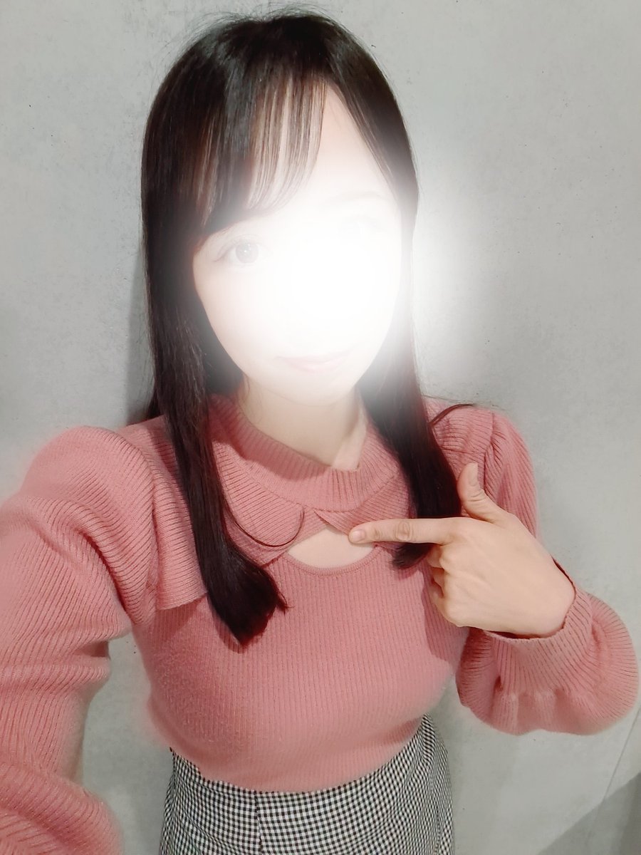 peach324_'s tweet photo. こんばんは！
私服の桃さんです🍑
GW初日の本日は24時までおります😌
お会いできる方いらしたら嬉しいです〜✨ https://t.co/62w36SbMxr