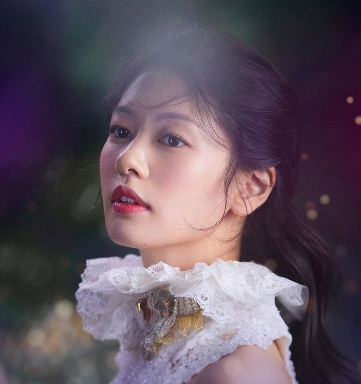 Stuffywrites's tweet photo. My favourite korean actress forever❤️
#JungSoMin  #정소민 https://t.co/JNBF8yFdqt