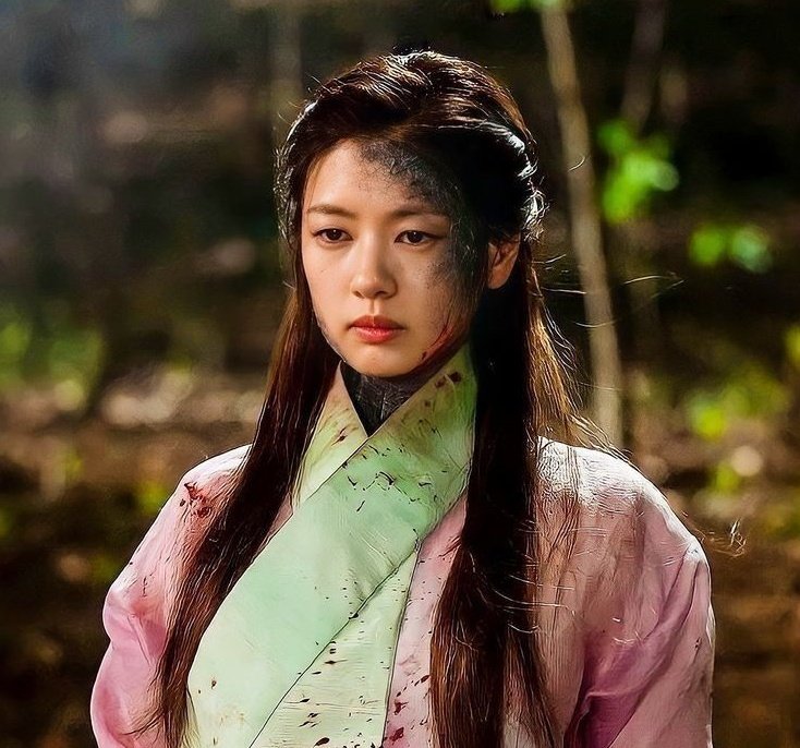 Stuffywrites's tweet photo. My favourite korean actress forever❤️
#JungSoMin  #정소민 https://t.co/JNBF8yFdqt