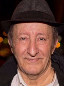 Mediasinfos's tweet photo. Une pensée pour le chanteur #Idir qui est décédé il y a pile 6 ans aujourd'hui à 74 ans. https://t.co/OGIoMvpSzG