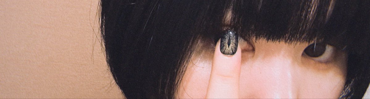 見てこのネイル可愛いーー👁👁