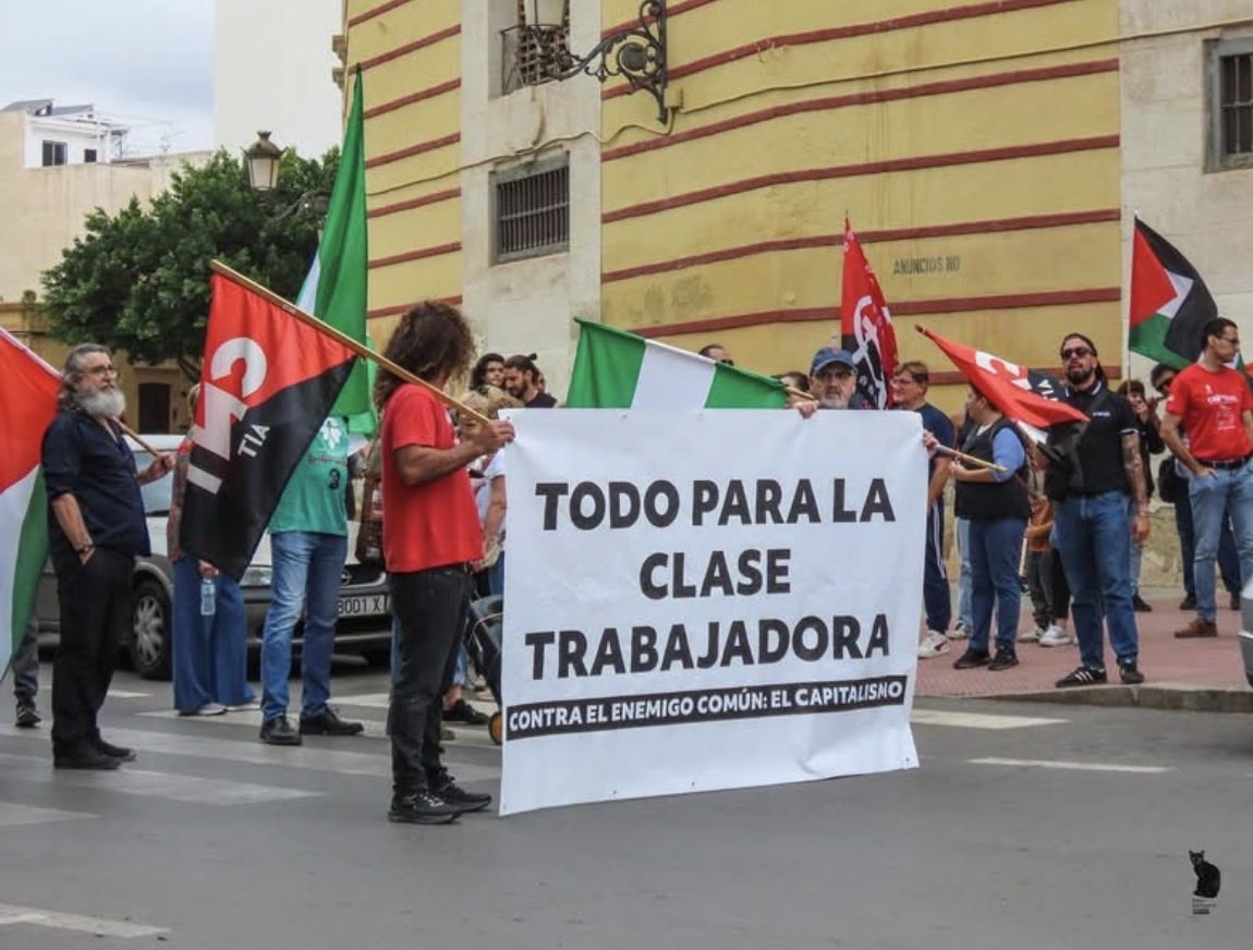 CA_AIT_Alm's tweet photo. 1 de mayo Almería
🔴⚫️⚪️🟢

#laluchaestaenlacalle

@AIT_Espana @na_almeria @IWAAIT https://t.co/o8fio03M8x
