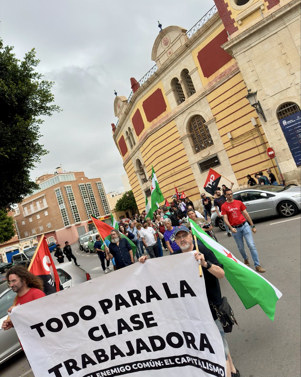 CA_AIT_Alm's tweet photo. 1 de mayo Almería
🔴⚫️⚪️🟢

#laluchaestaenlacalle

@AIT_Espana @na_almeria @IWAAIT https://t.co/o8fio03M8x