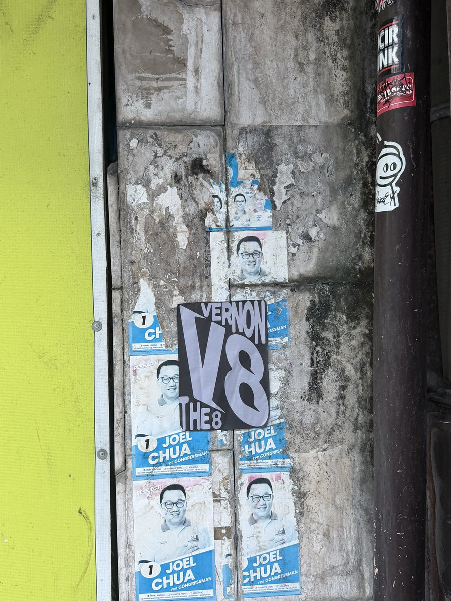 maybeitswill's tweet image. #V8HUNT #V8HUNTxMNL 

📍 Escolta, Manila, Philippines 🇵🇭 

@pledis_17 @vernonlineph_ @xuminghaoph 

#V8 #VERNON #THE8
