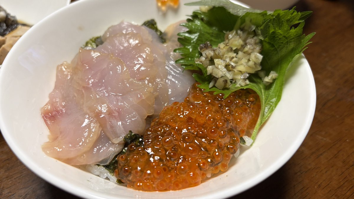 タカラ tweet media