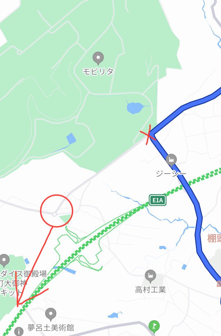 赤丸の新しく開通した道から帰ろうとしたら渋滞・・・
今日から入場待ちって凄いなぁ