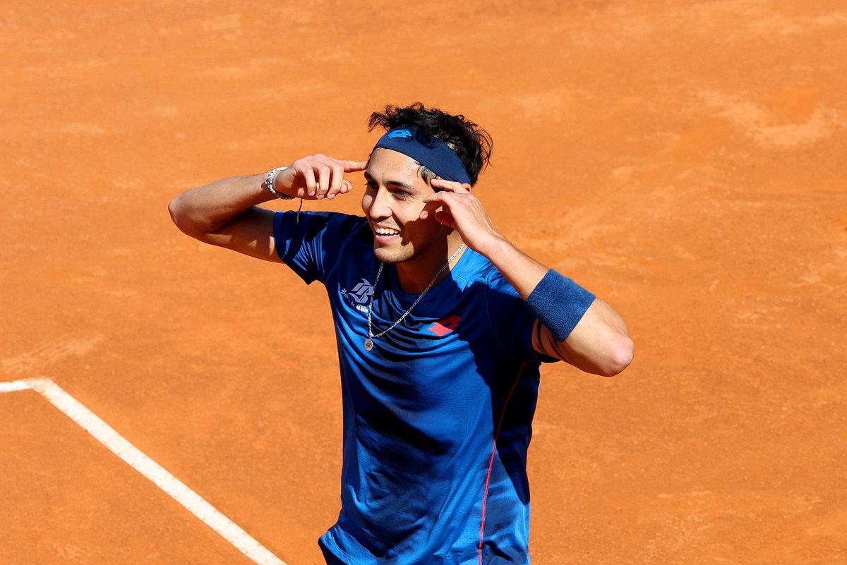Set Point 🎾 tweet media