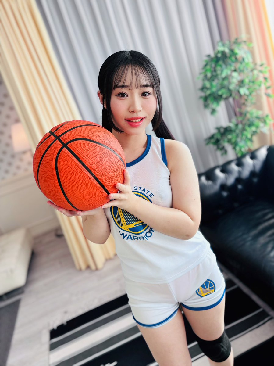 中村まい tweet media