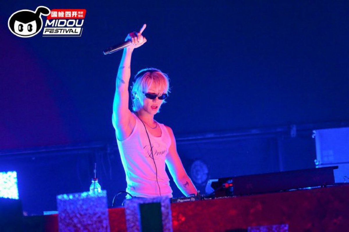 Ly🌸 tweet media