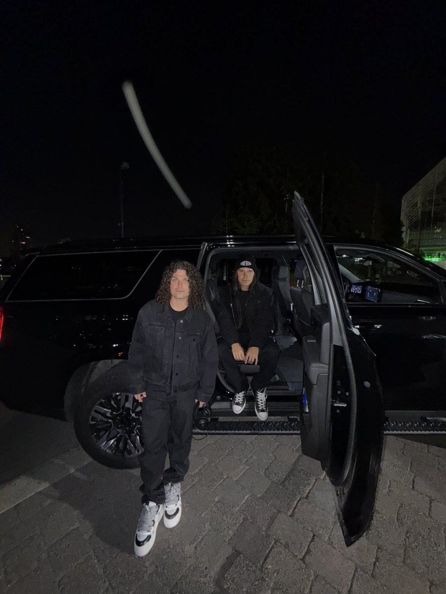 DVBBS tweet media