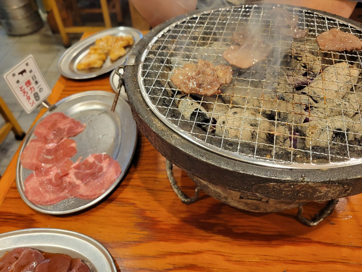シャラ tweet media