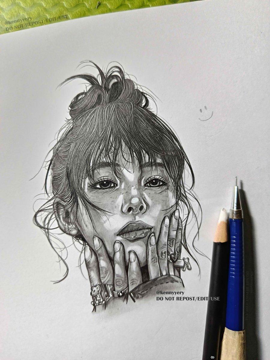 K.Y.A 🎨🎭 tweet media